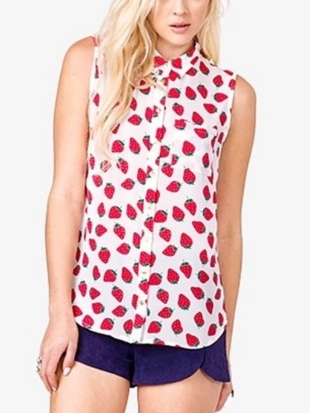 Forever 21 Strawberry Print Sleeveless Top